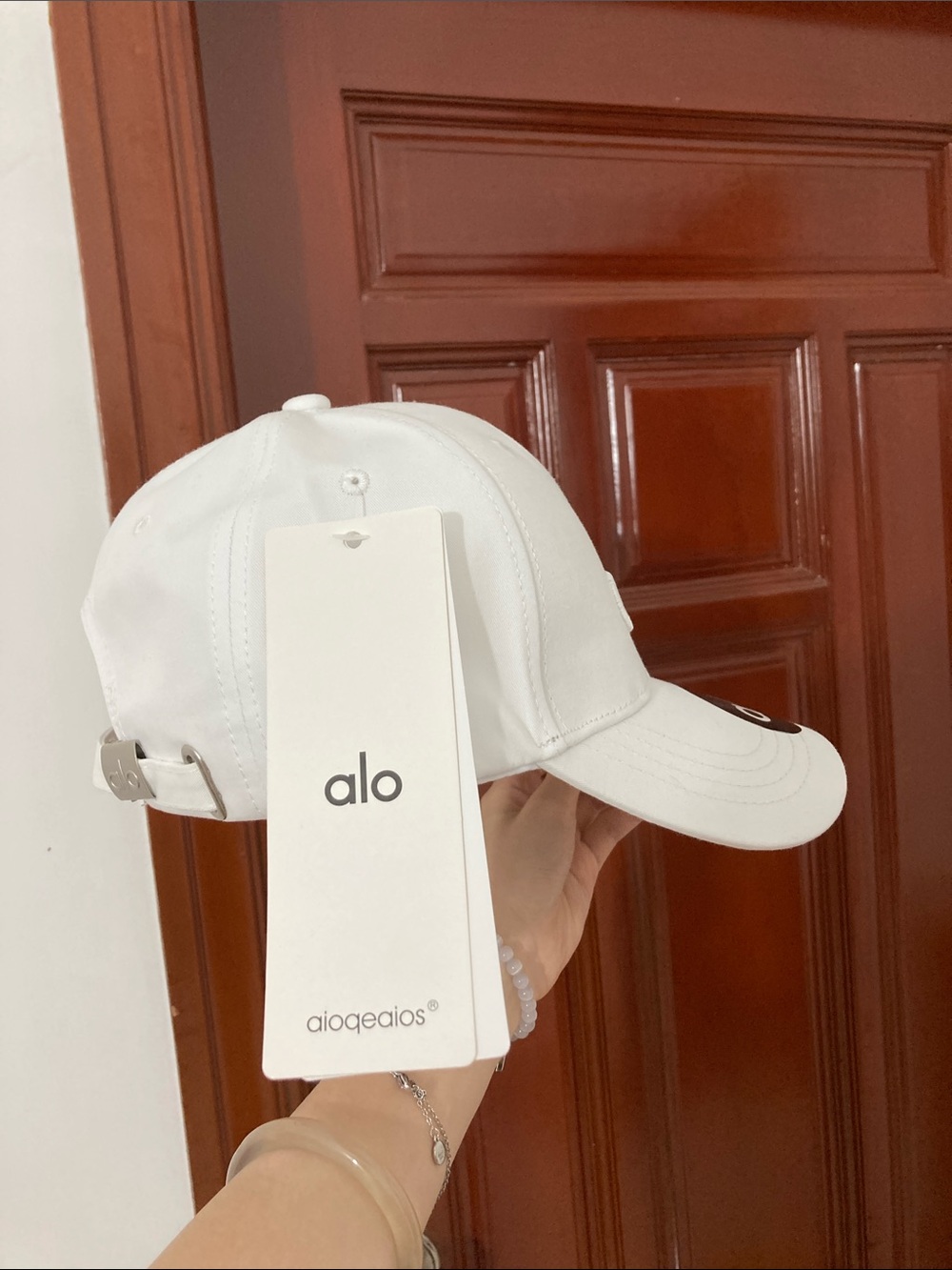 Alo White Logo Baseball Cap - Embroidered Alo - Picture 2 of 3